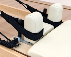 DZ132-4 Maple wood pilates reformer machine