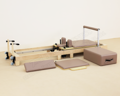 DZ153 Maple Folding Reformer: Redefining Pilates with Elegance and Functionality