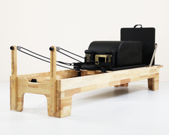 DZ1381 Oak Wood Professional Studio Reformer with Polished Stainless Steel Components