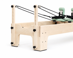 DZ1832 maple wood studio reformer full view