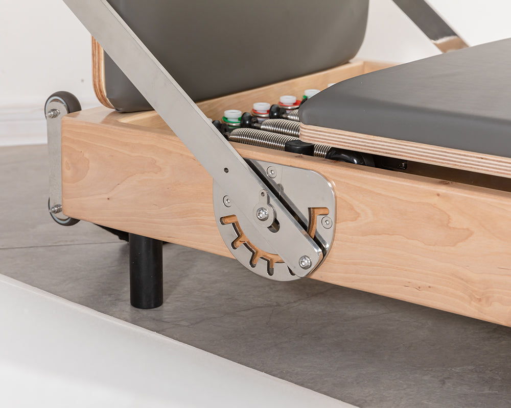 DZ154 Maple Wood Folding Reformer Pilates Machine