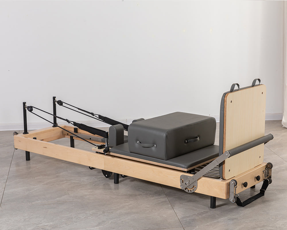 DZ154 Maple Wood Folding Reformer Pilates Machine