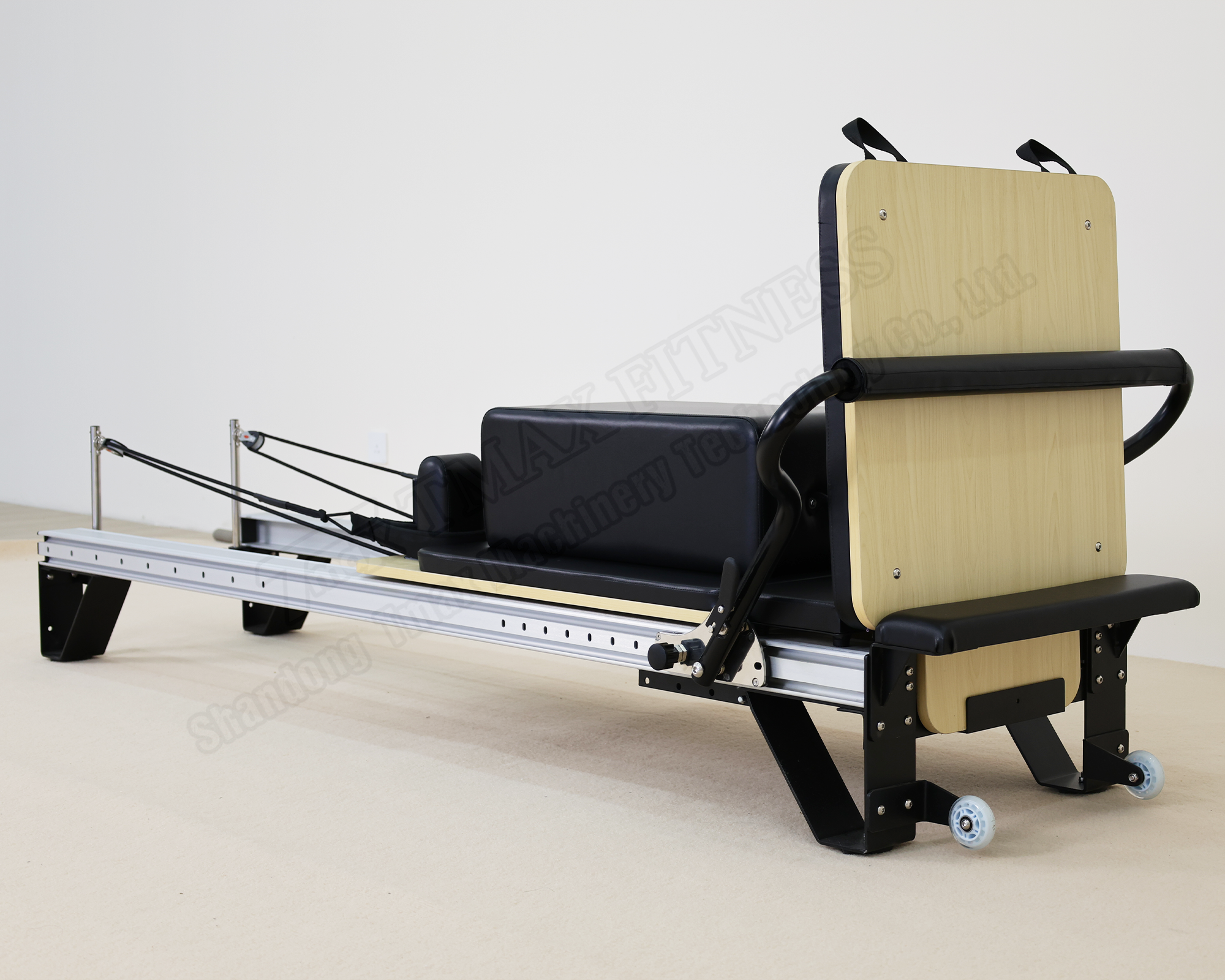 DZ133 Aluminum Pilates Reformer silver