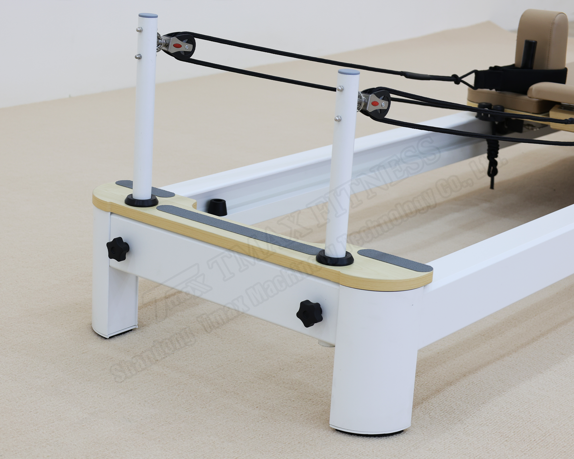 DZ135A Aluminum Alloy Pilates Reformer
