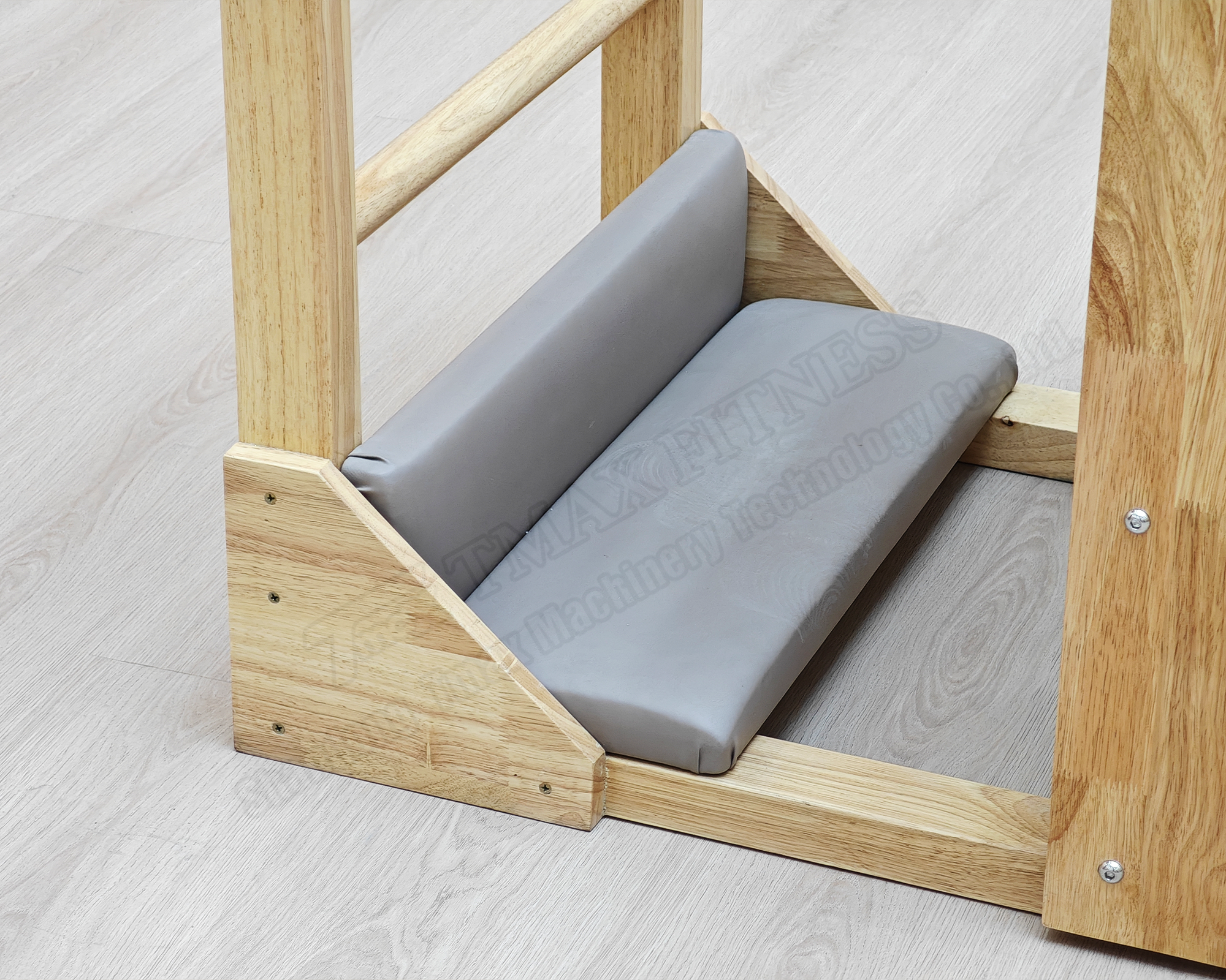 DZ140-1 Oak Wood Ladder Barrel