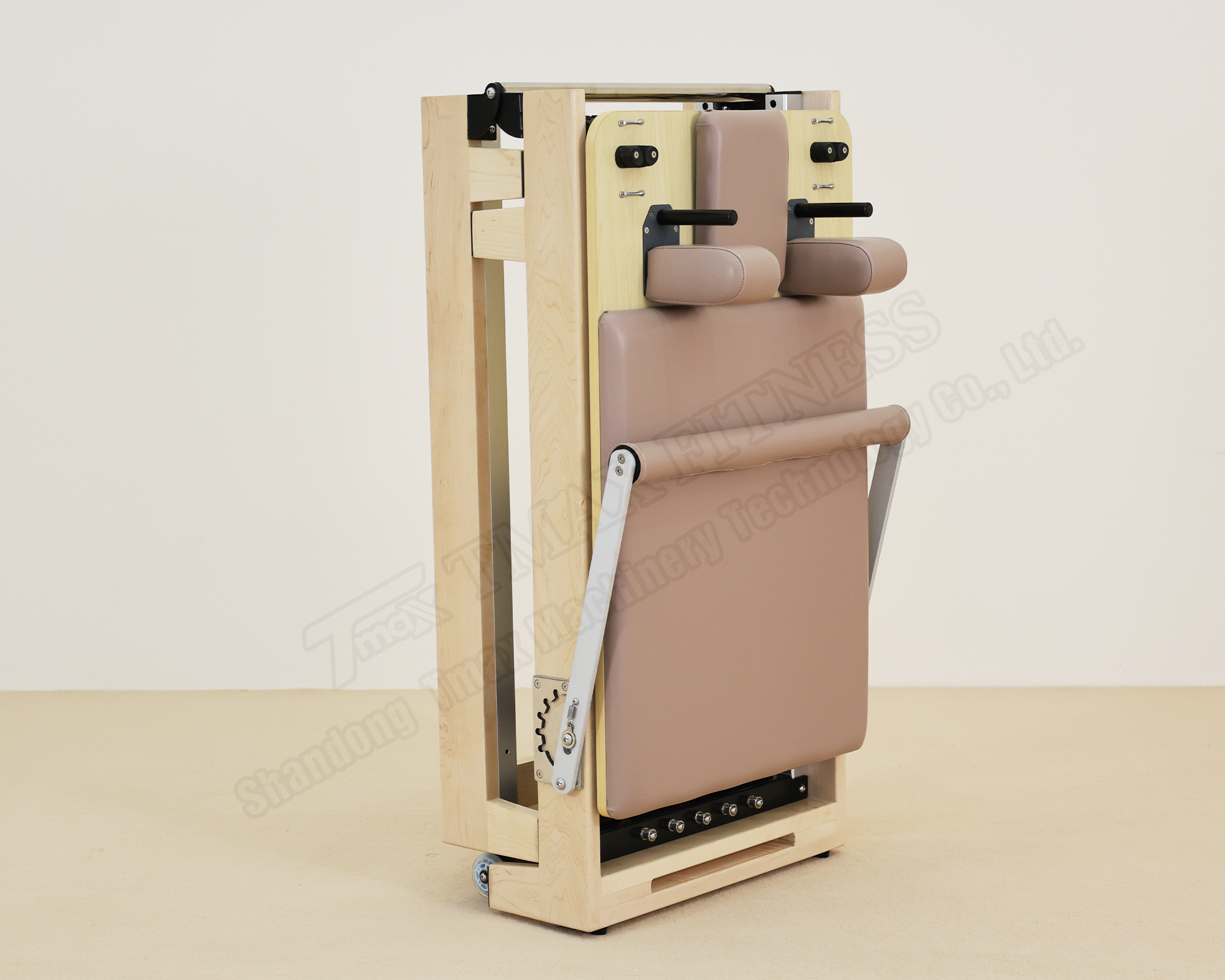 DZ153 Maple Folding Reformer: Redefining Pilates with Elegance and Functionality