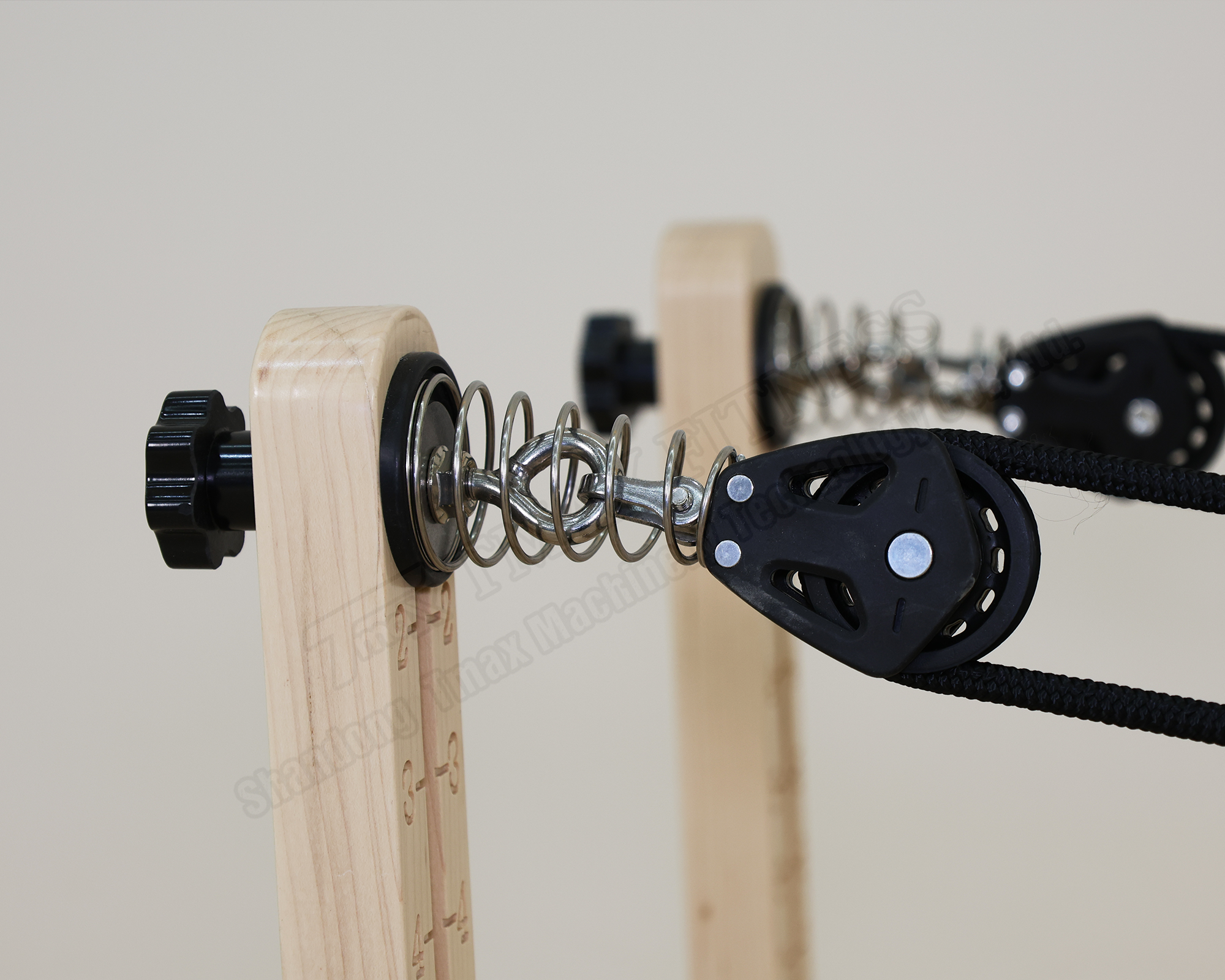 DZ153 Maple Folding Reformer: Redefining Pilates with Elegance and Functionality