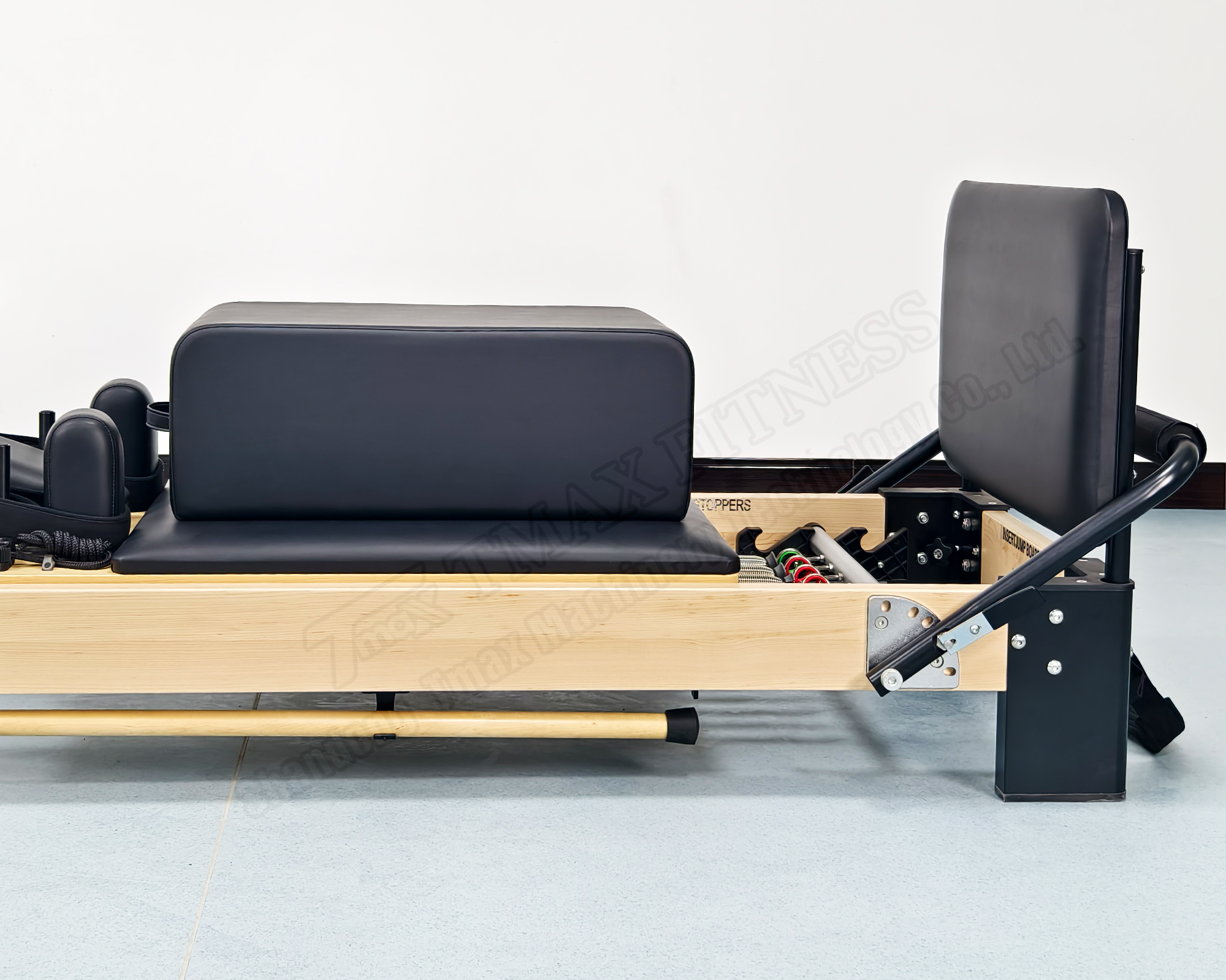 DZ181 Premium Pilates Reformer with Metal Frame and Advanced Rope Rise System